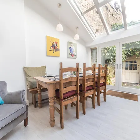 Tastefully Decorated, Family Friendly Property, Kirkby Lonsdale, Parking And Ev Charger