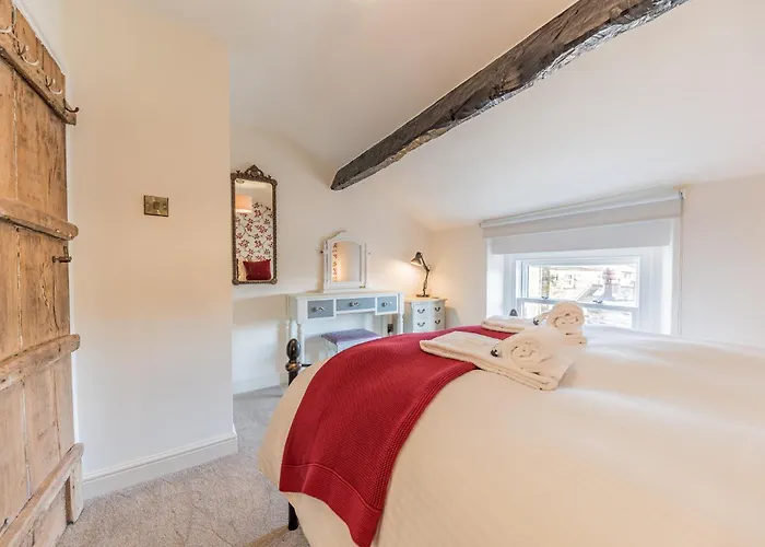 Tastefully Decorated, Family Friendly Property, Kirkby Lonsdale, Parking And Ev Charger Holiday home