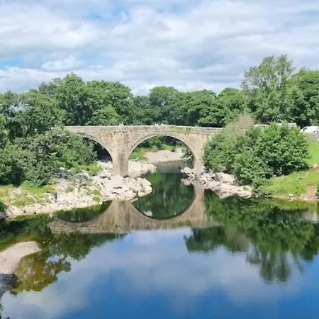 Dom wakacyjny Tastefully Decorated, Family Friendly Property, Kirkby Lonsdale, Parking And Ev Charger Kirkby Lonsdale